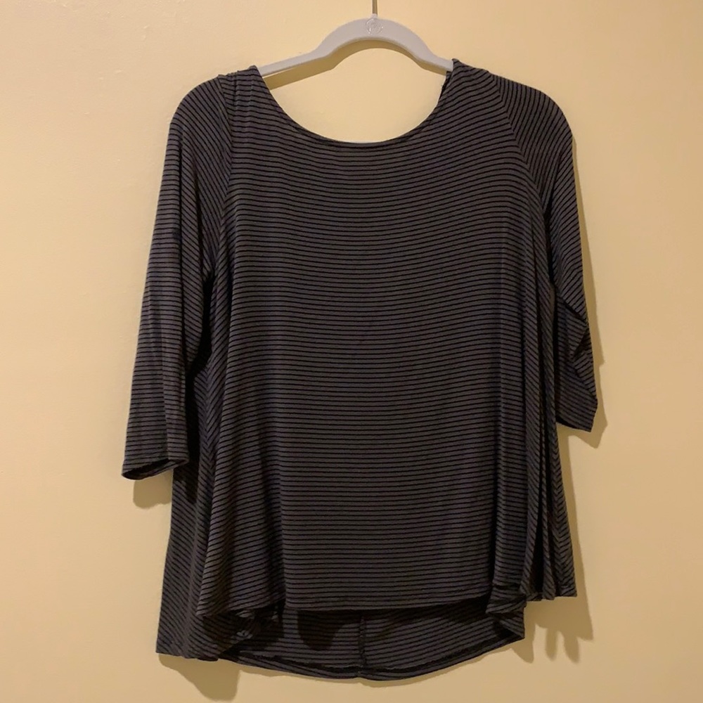 AEO striped top